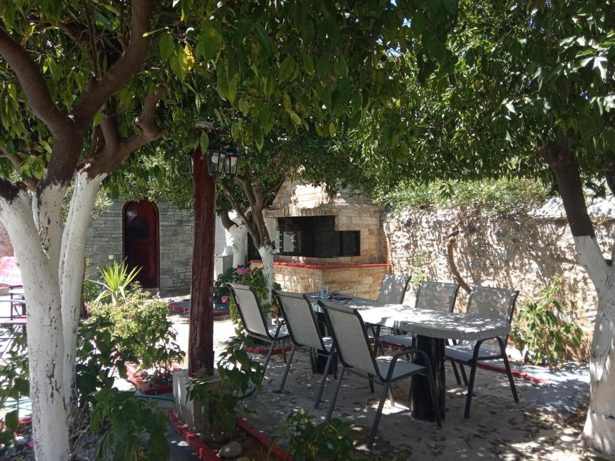 Εlegant Villa Liakos Pigí Buitenkant foto