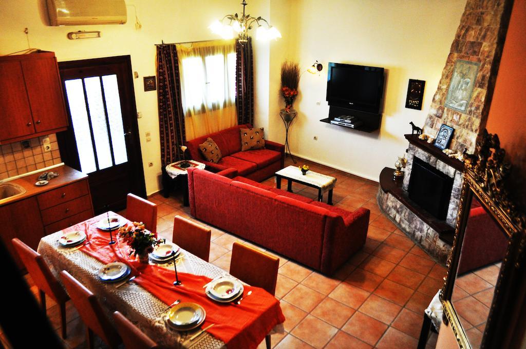 Εlegant Villa Liakos Pigí Buitenkant foto