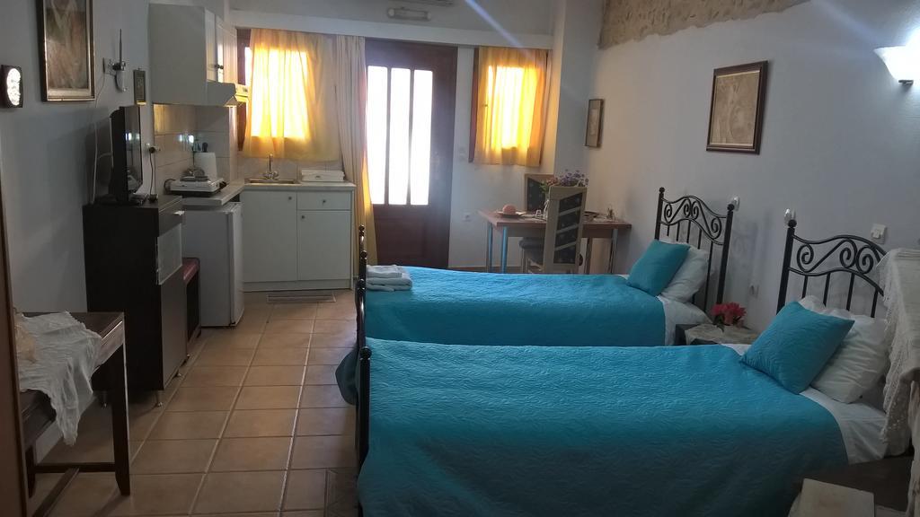 Εlegant Villa Liakos Pigí Buitenkant foto