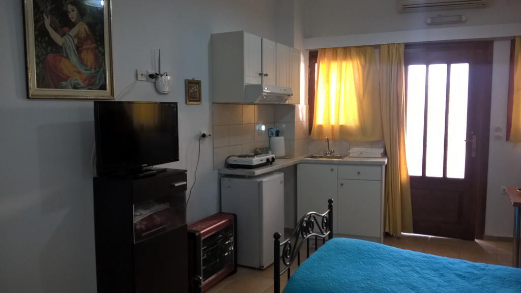 Εlegant Villa Liakos Pigí Buitenkant foto